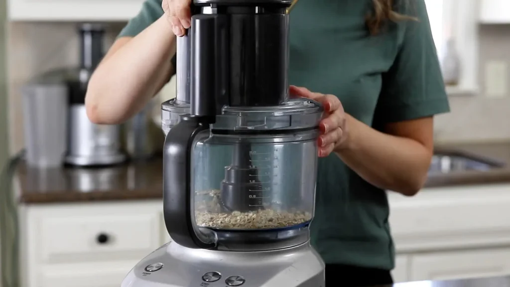 Blending rolled oats in food processor