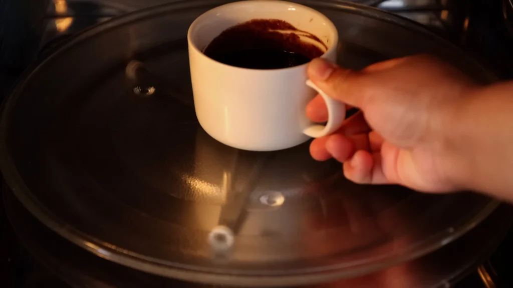 Baking Oreo Mug cake in Microwave